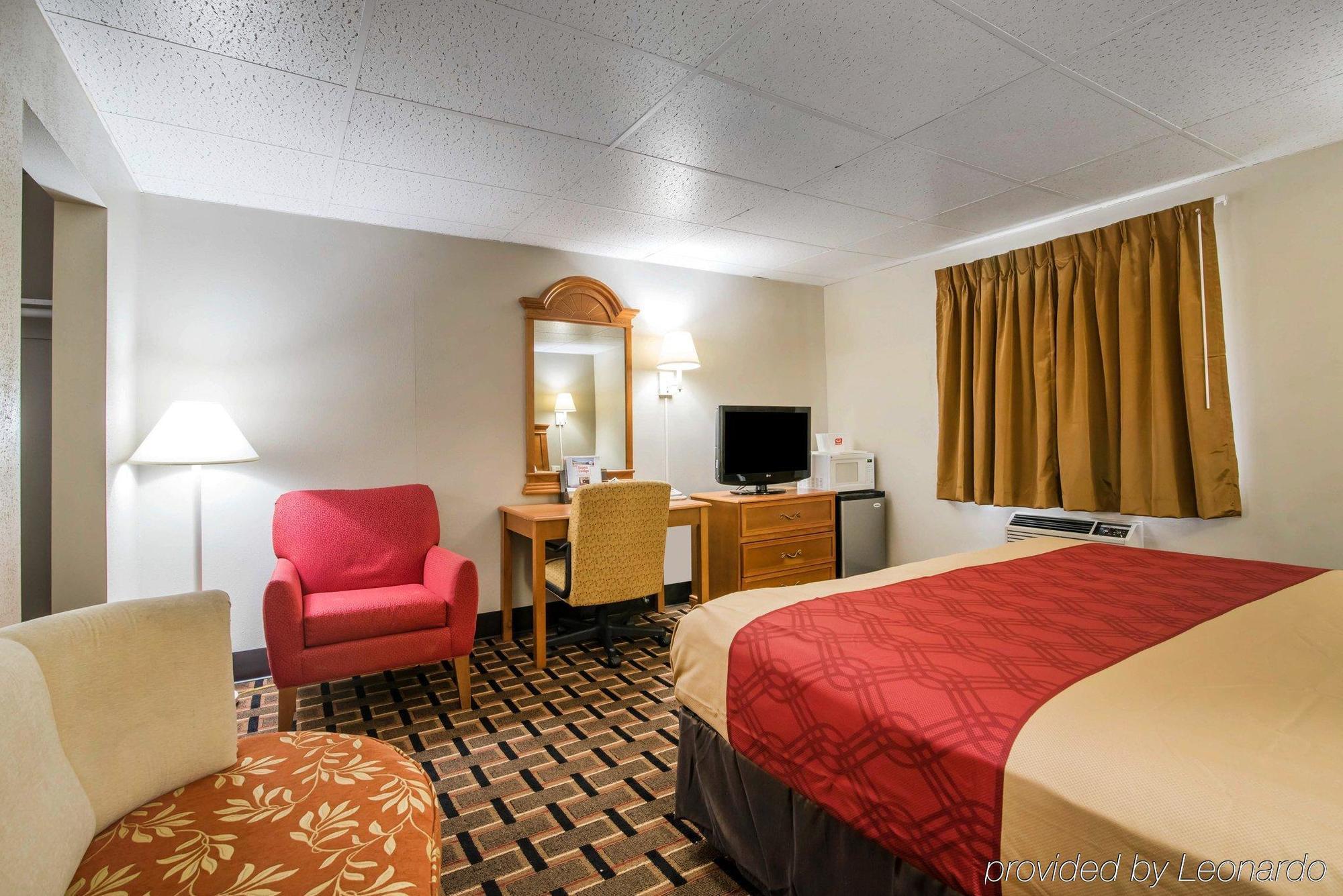 Econo Lodge New Paltz Zewnętrze zdjęcie