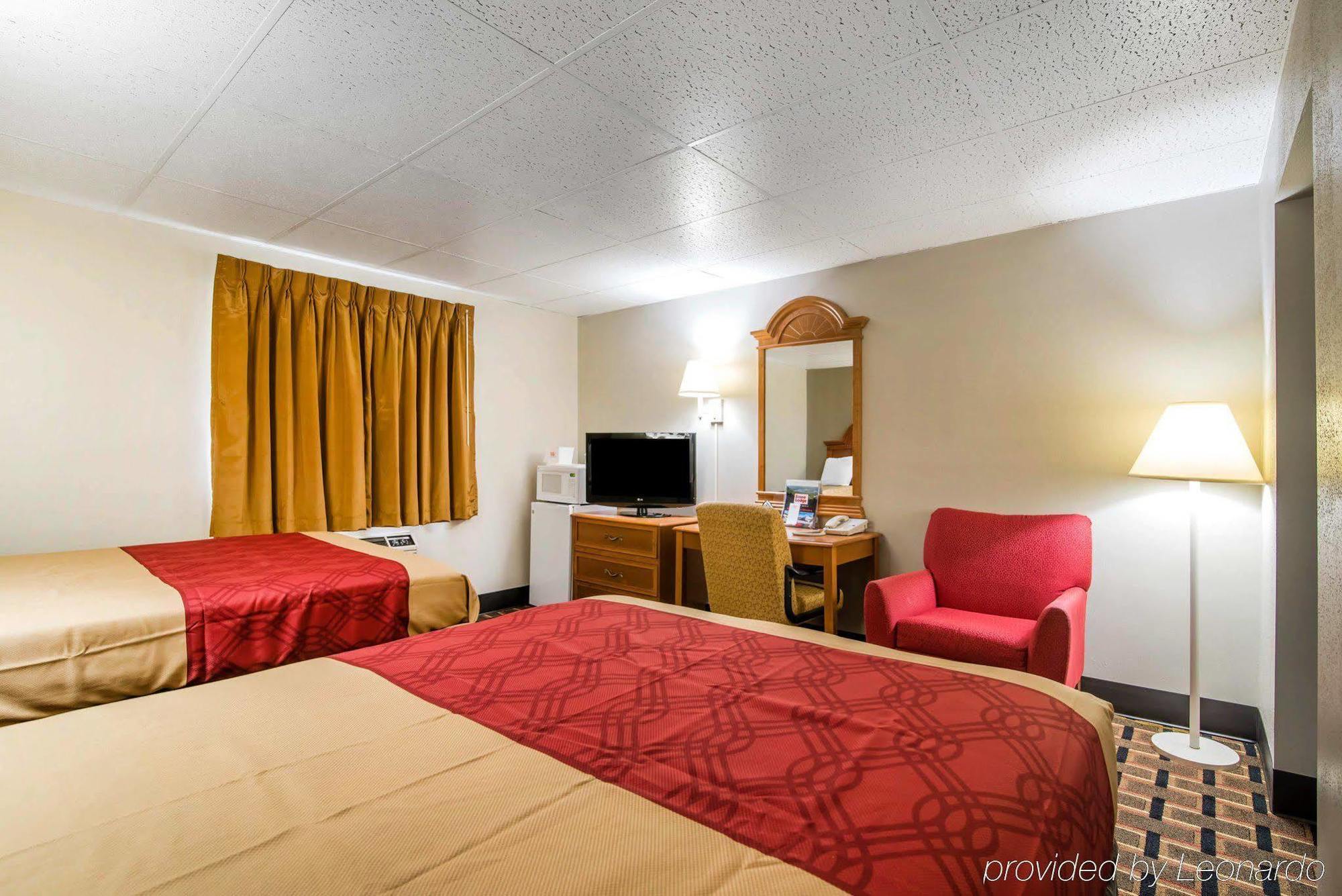 Econo Lodge New Paltz Zewnętrze zdjęcie