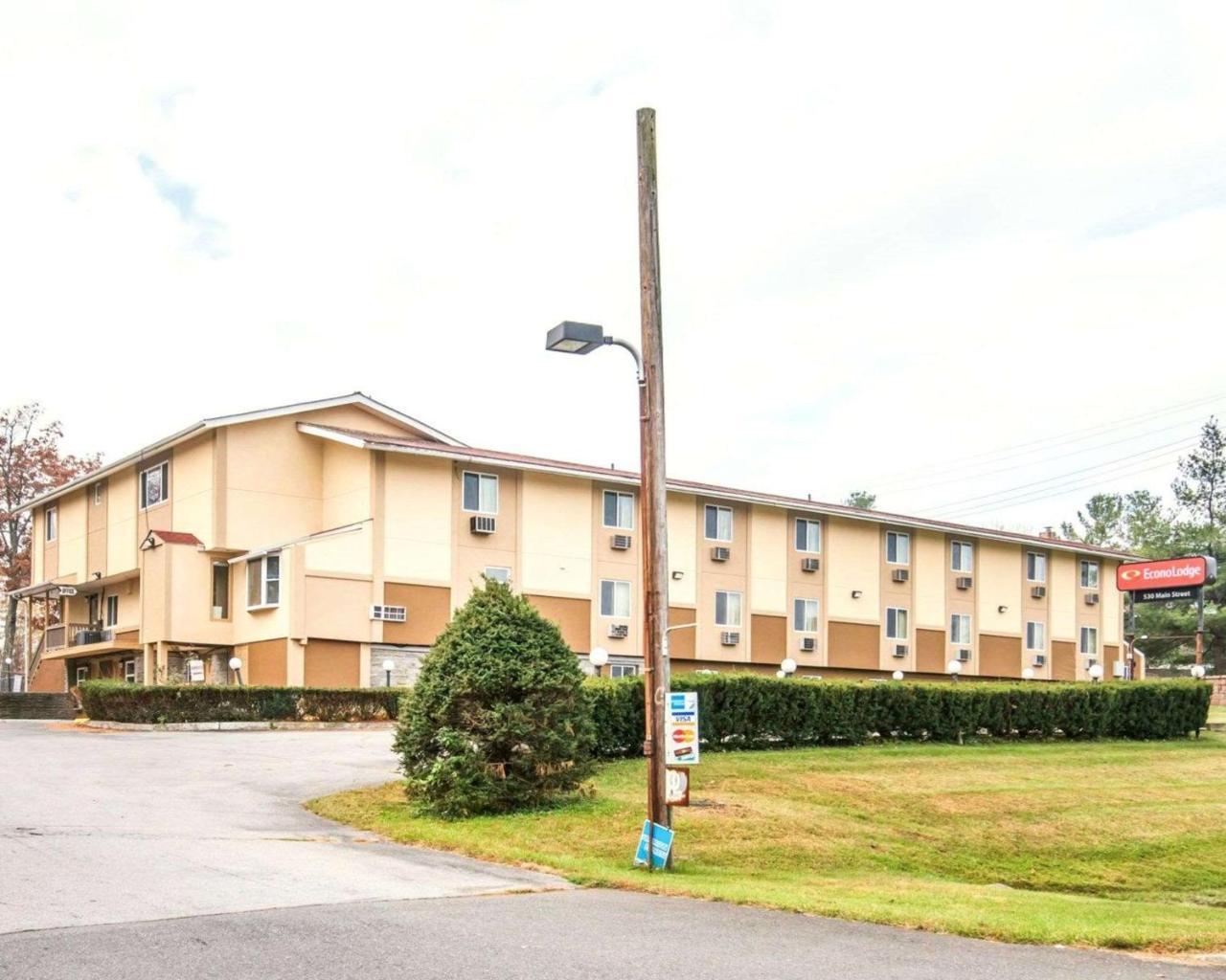 Econo Lodge New Paltz Zewnętrze zdjęcie